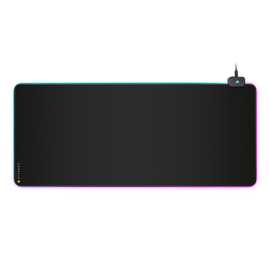 Corsair MM700 RGB Extended Cloth deskpad med lysende RGB-kant hele vejen rundt